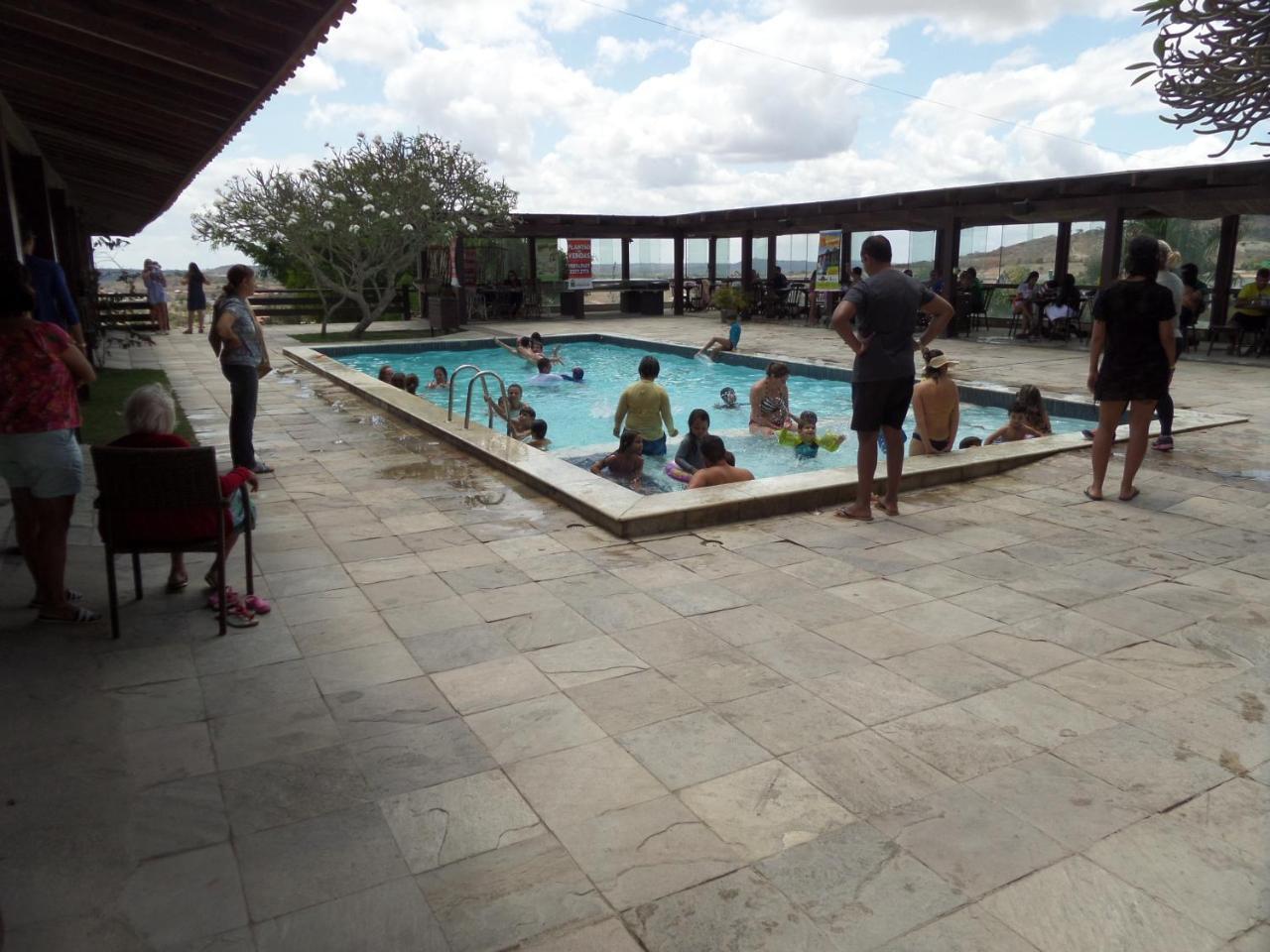 Apartment Flat Fazenda Monte Castelo-ao Lado Da Piscina Gravata (Gravata, Pernambuco)