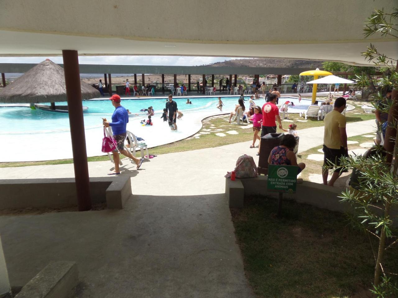 Apartamento Flat Fazenda Monte Castelo-ao Lado Da Piscina *